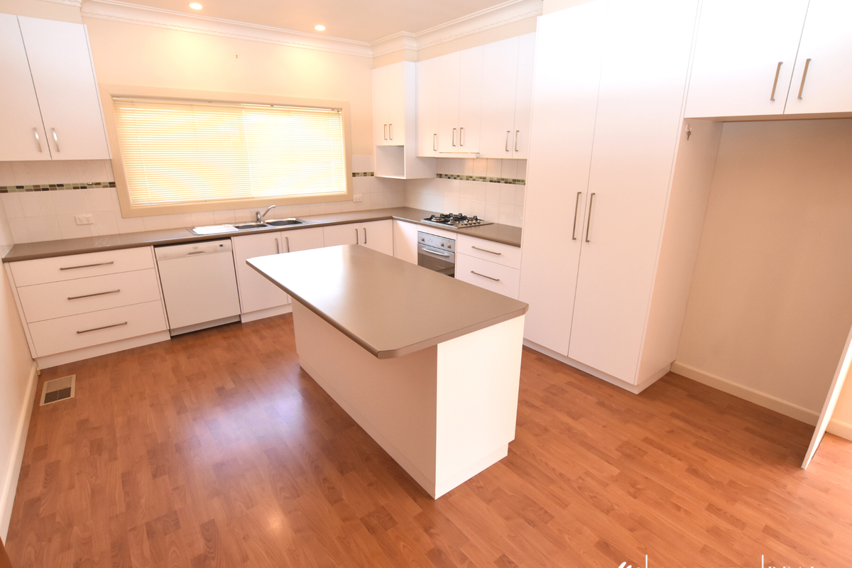 10 Lake Road, Kyabram