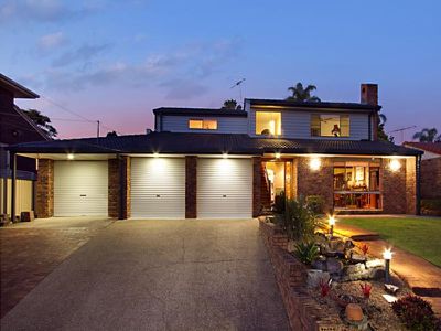 11 Warrandah Street, Rochedale South