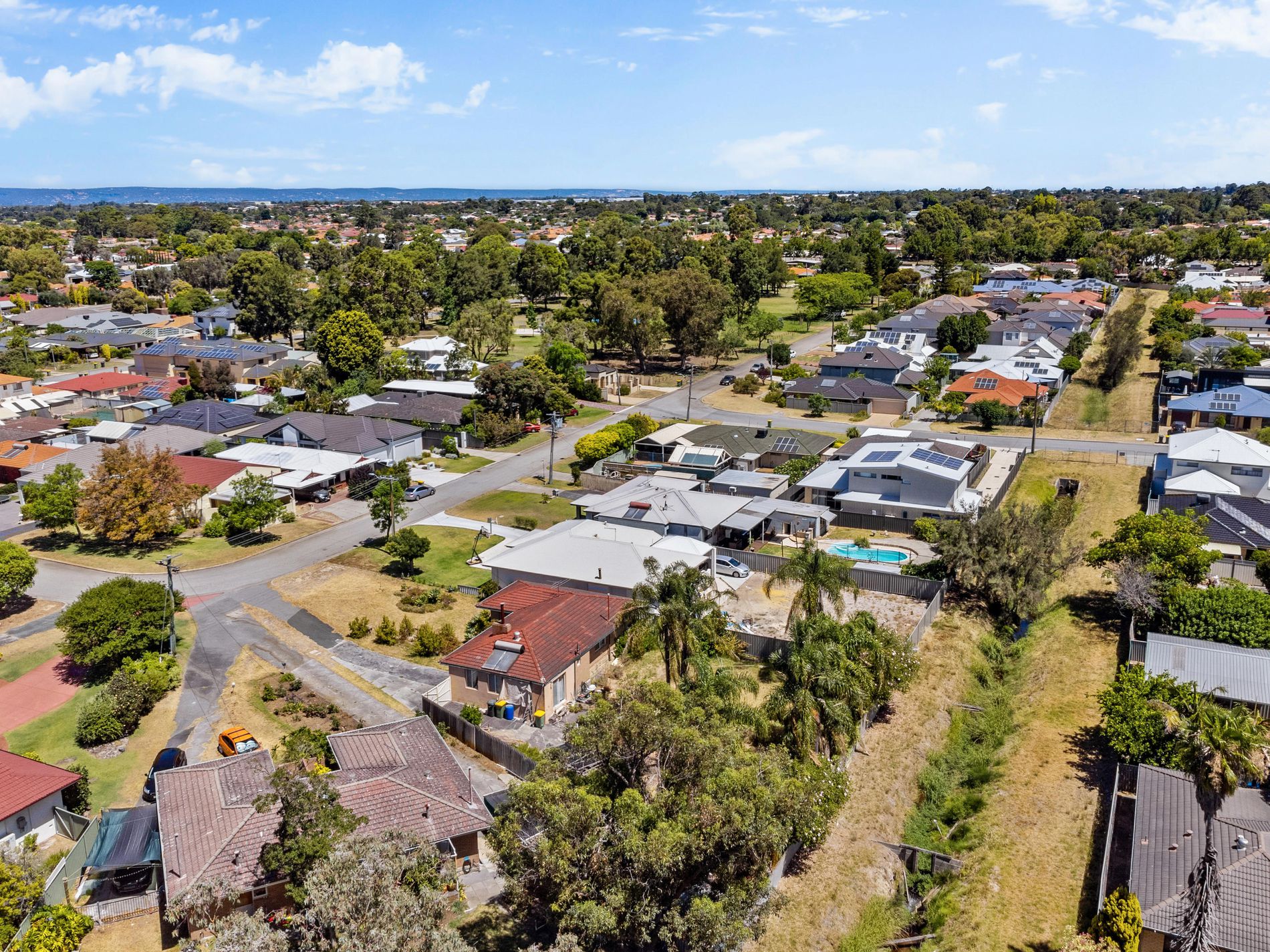 8 Parklands Square, Riverton