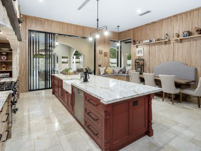 33 Wilga Drive, Bunya