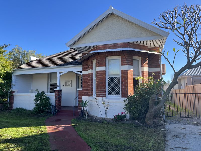 94 Hobart Street, Mount Hawthorn