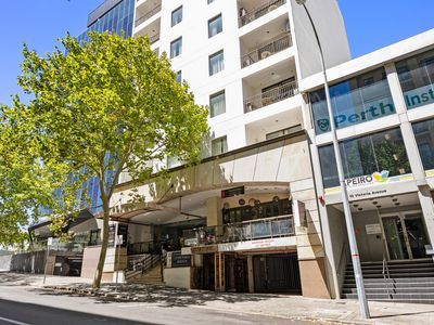 302 / 12 Victoria Avenue, Perth