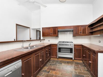 1-3 Sommerville Crescent, Whitfield