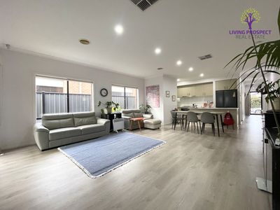 58 Regal Road, Point Cook