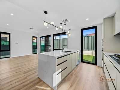 49 Golf Road, Parkwood