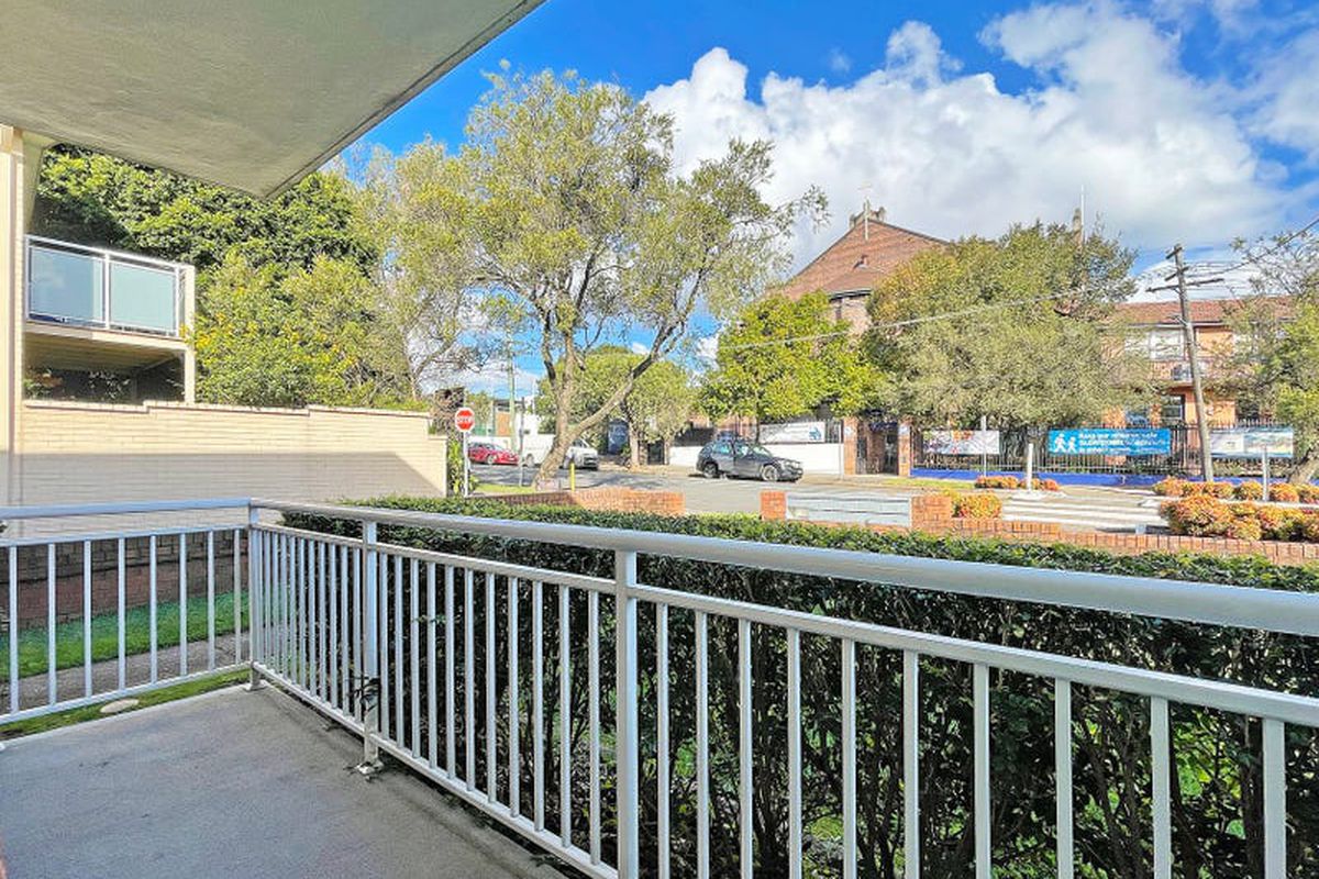 1 / 45 Burton Street, Concord