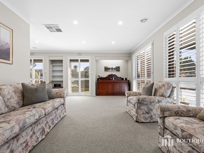 15 Sherwood Crescent, Dandenong North