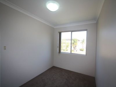 4 / 49 Sheffield Street, Merrylands