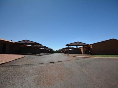 8 / 1 Cowra Drive, Newman