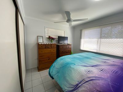 653 Boat Harbour Drive, Urangan