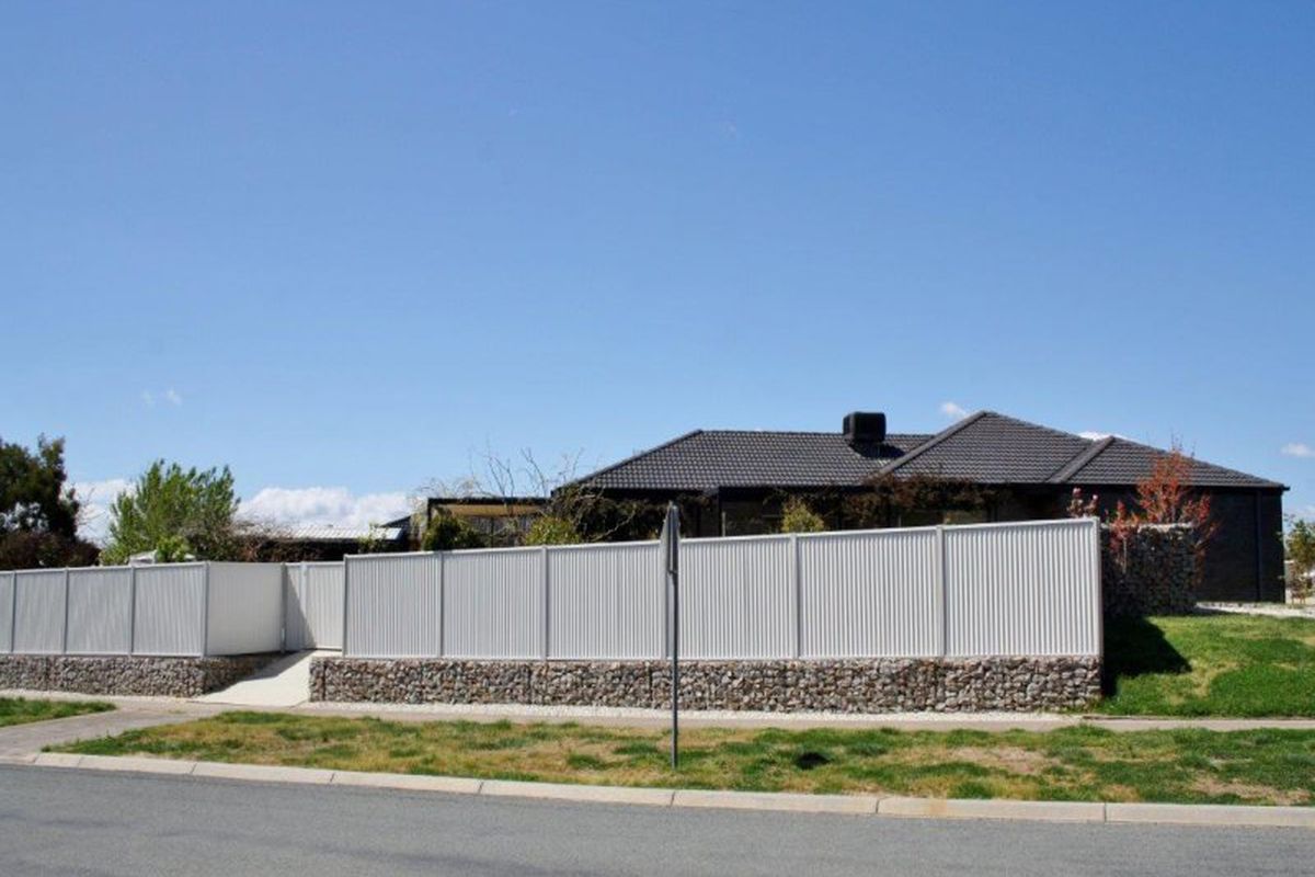 1 Broadbent Court, Mansfield