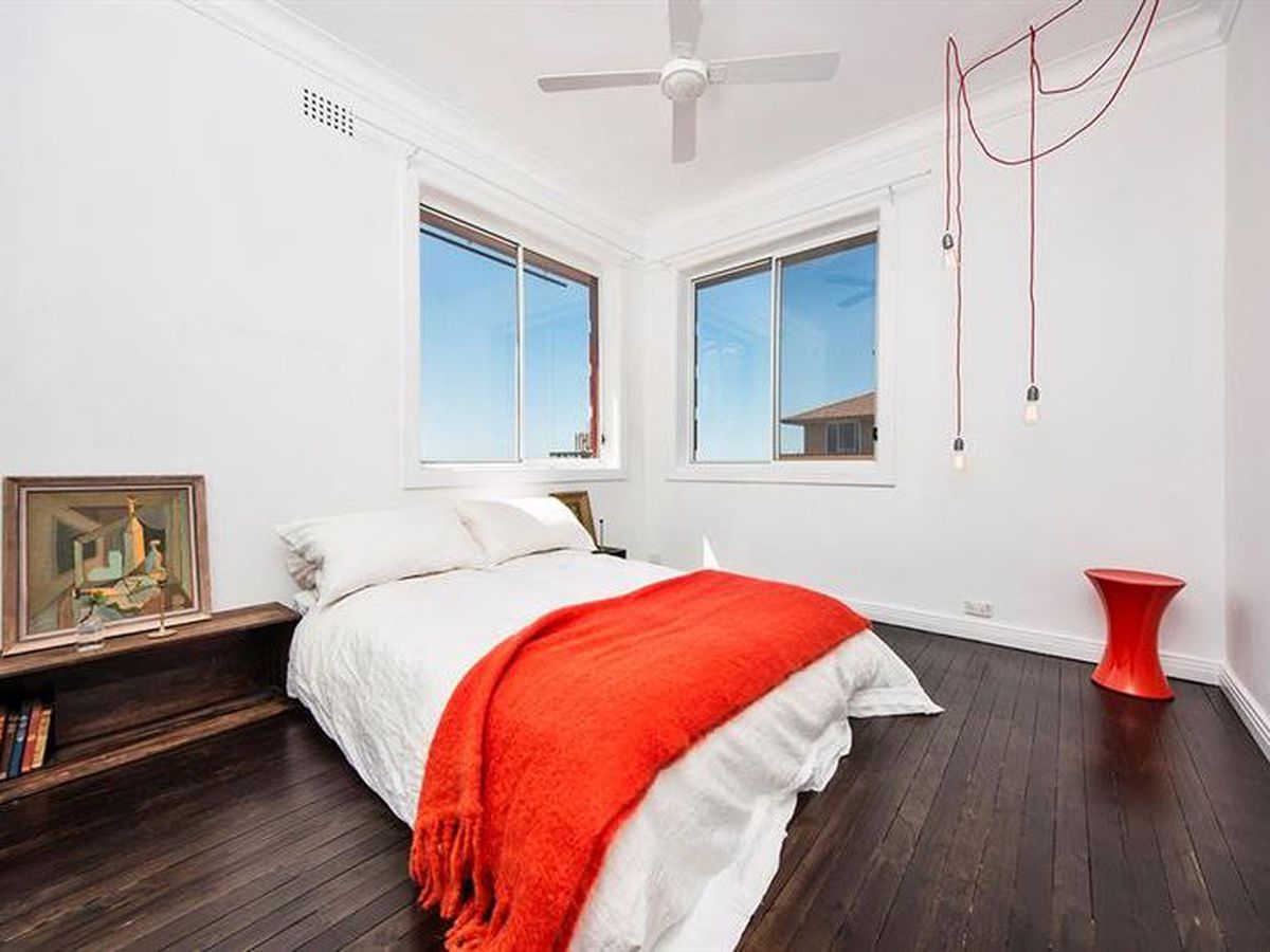 9 / 27 Glen St, Bondi