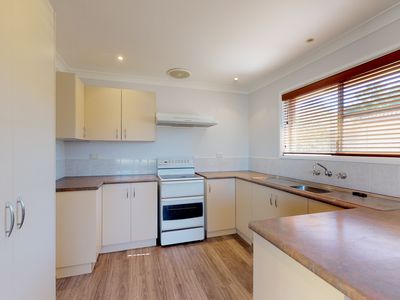 43 Oxley Circle, Dubbo
