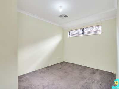 16 Wyperfeld Street, Yanchep