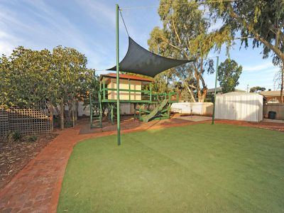 2 Leslie Place, Kalgoorlie
