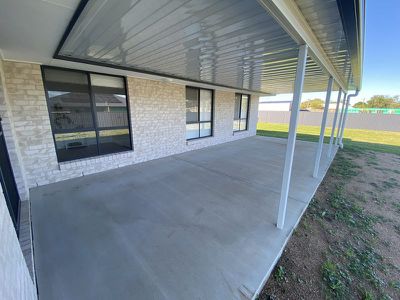 44 Parkside Drive, Kingaroy