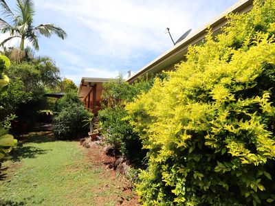 17 Tardent Street, Atherton