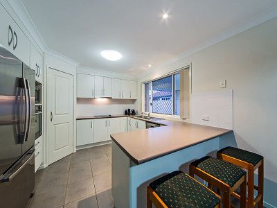 5 Cola Cres, Wynnum West