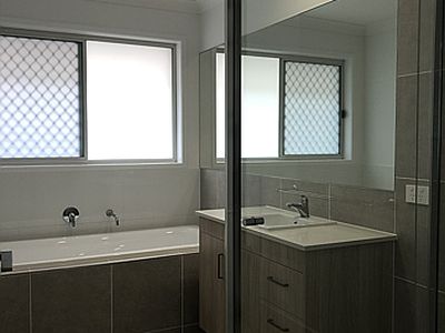 13 Sweetman Place, Hillcrest