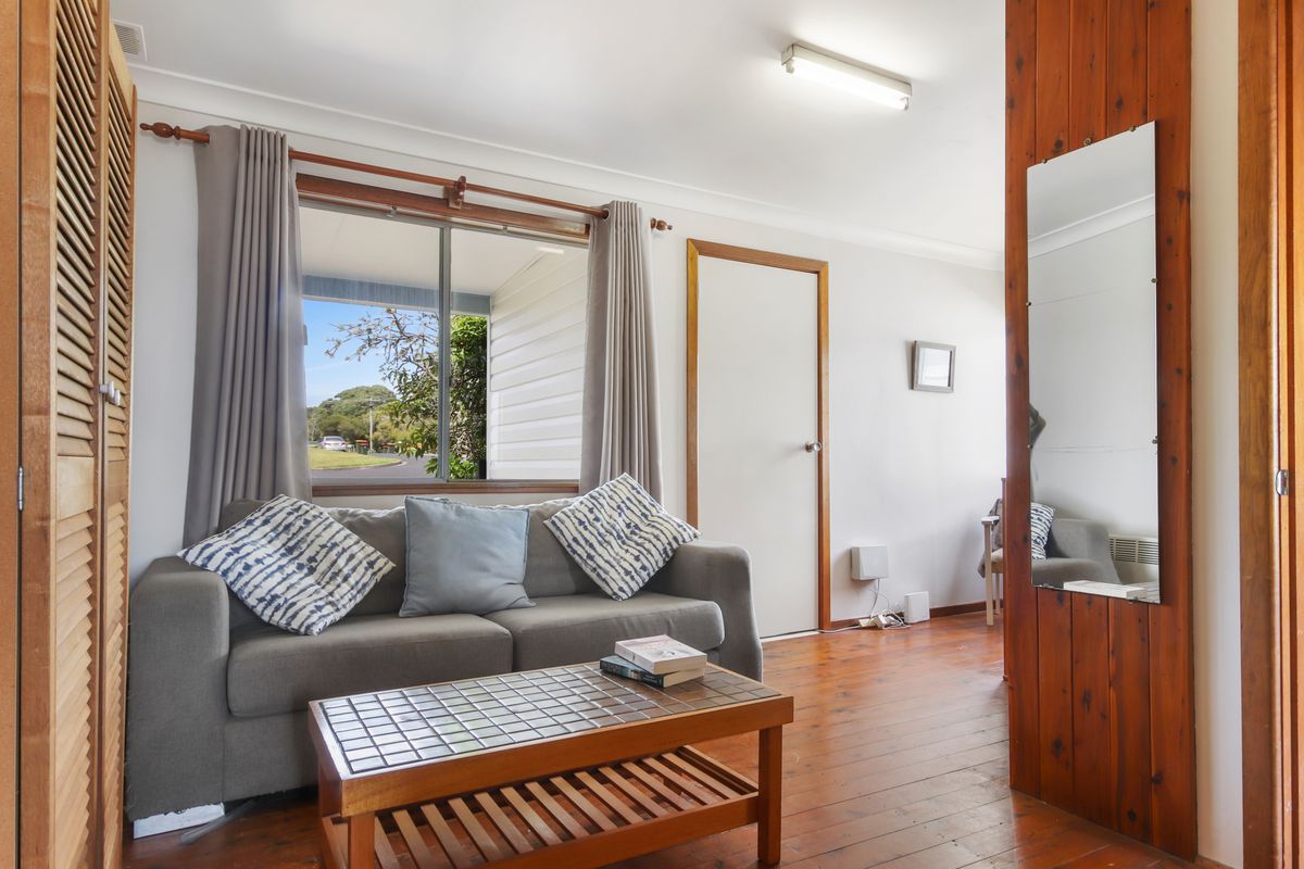 28 John Reilly Street, Dalmeny