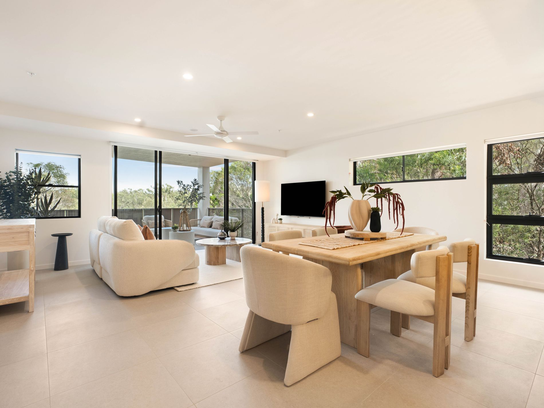 15 / 6 Koel Circuit , Peregian Springs