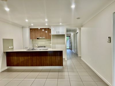 1 / 22 Berry Street, Caboolture South