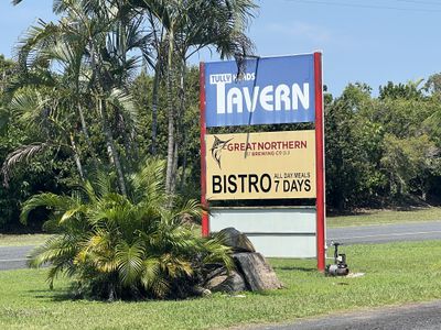 25 TULLY HEADS ROAD, Hull Heads