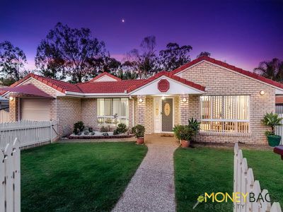 8 Hampden Crescent, Heritage Park