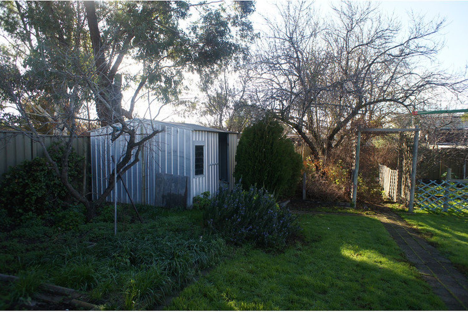 14 Burgess Street, Horsham