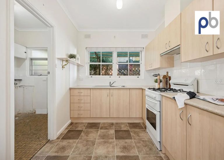 2 / 19 Preston Avenue, Brighton