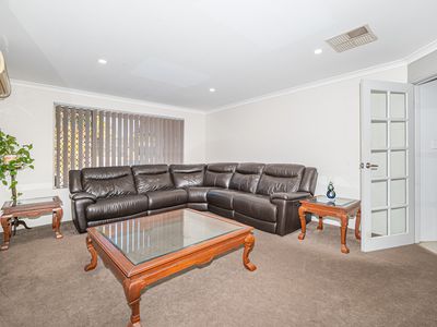 15 Frampton Crescent, Canning Vale