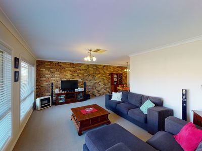 12 Murrayfield Drive, Dubbo