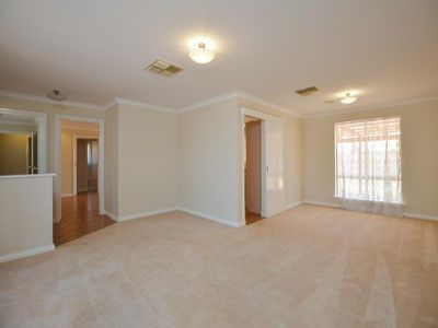 22 Cavalier Crescent, Boulder