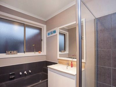 1 / 123 Parramatta Road, Werribee