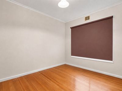 1 Geale Street, George Town