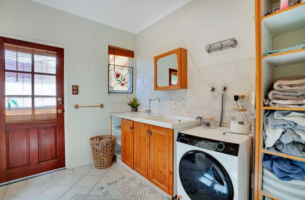 135 Safety Bay Rd, Shoalwater