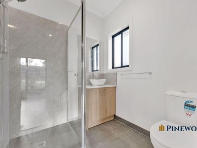 4 / 84 Sutherland Street, Kilmore