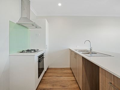 72 Formby Rd, Meadow Springs