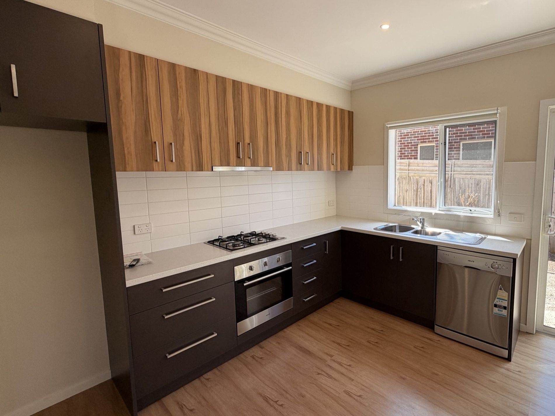 2 / 7 Trewheela Avenue, Manifold Heights