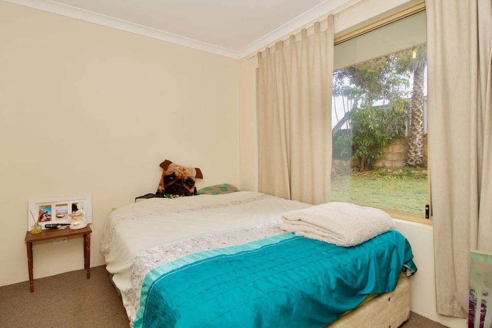 16 Salter Place , Parmelia