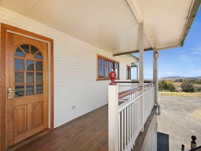 329 Tallegalla Two Tree Hill Road, Minden