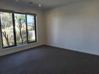 252 Warralily Boulevard, Armstrong Creek