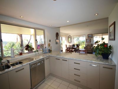 33B The Fairway, Tura Beach