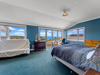 18 Montgomery Avenue, Rothesay Bay