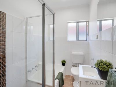 2 / 5 Wilkinson Road, Parkside
