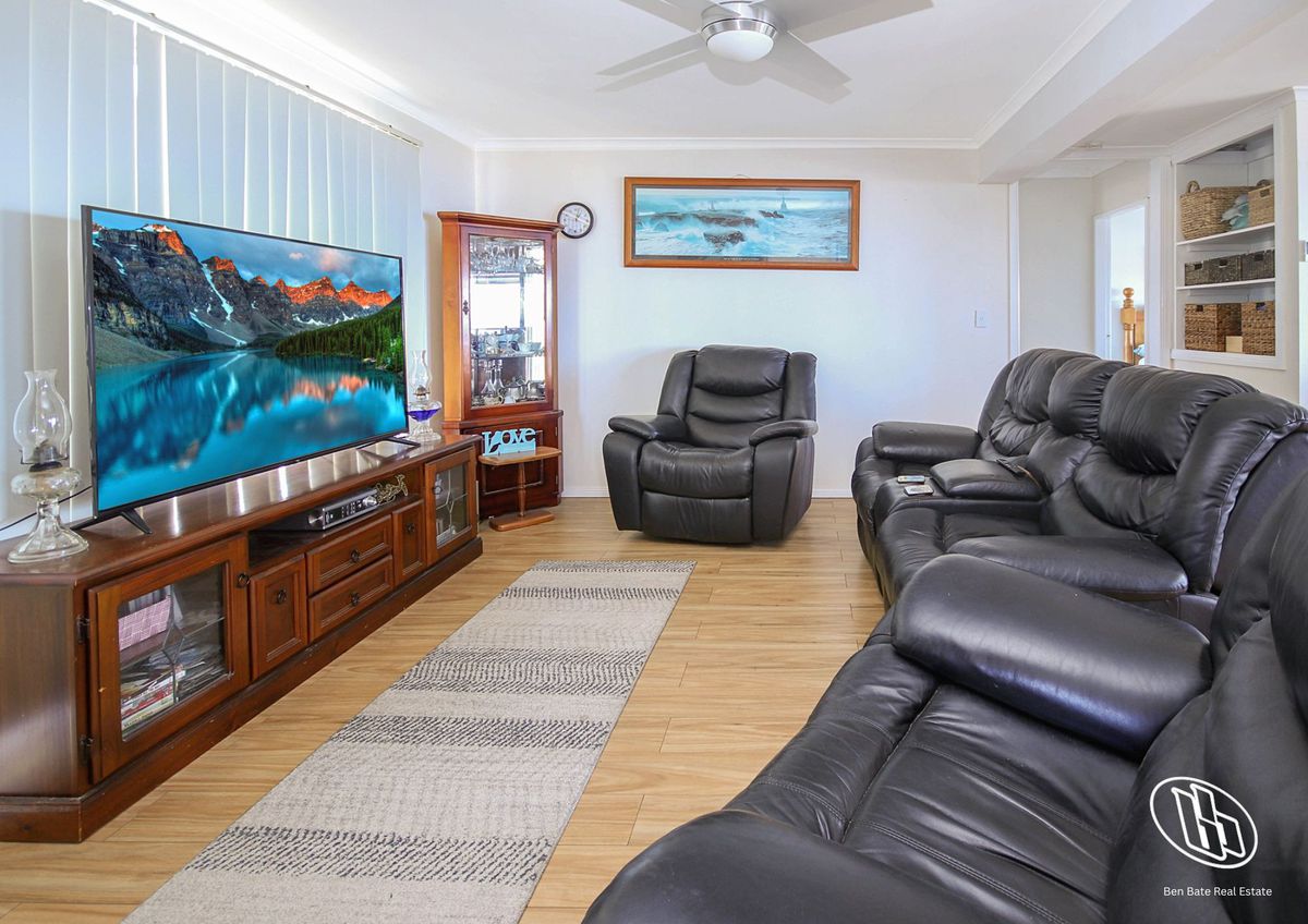48 Sunset Boulevard, Kianga