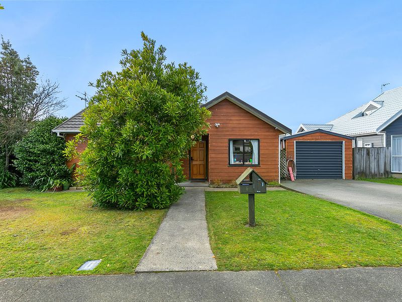 6 Westridge, Camborne