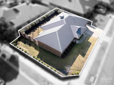 33 WHITELEY CIRCUIT, Baranduda