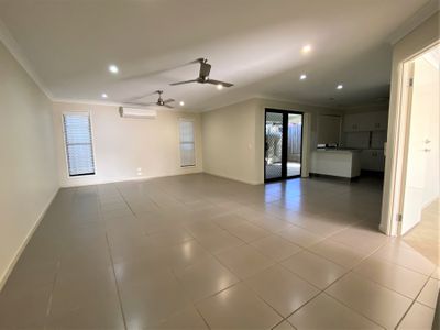 2 / 18 Burke Drive, Moranbah