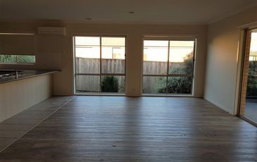 25  Saul Av, Berwick